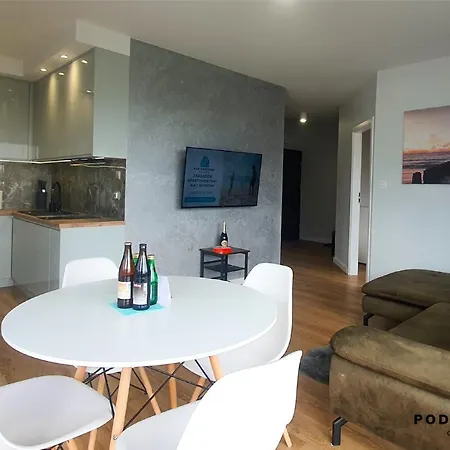 Pod Brzozami Nadmorskie 아파트