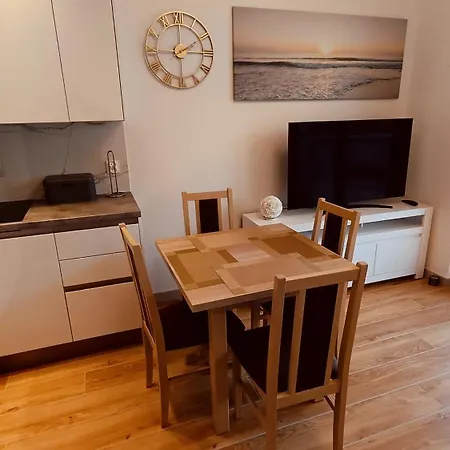 Pod Brzozami Nadmorskie 아파트 Gąski